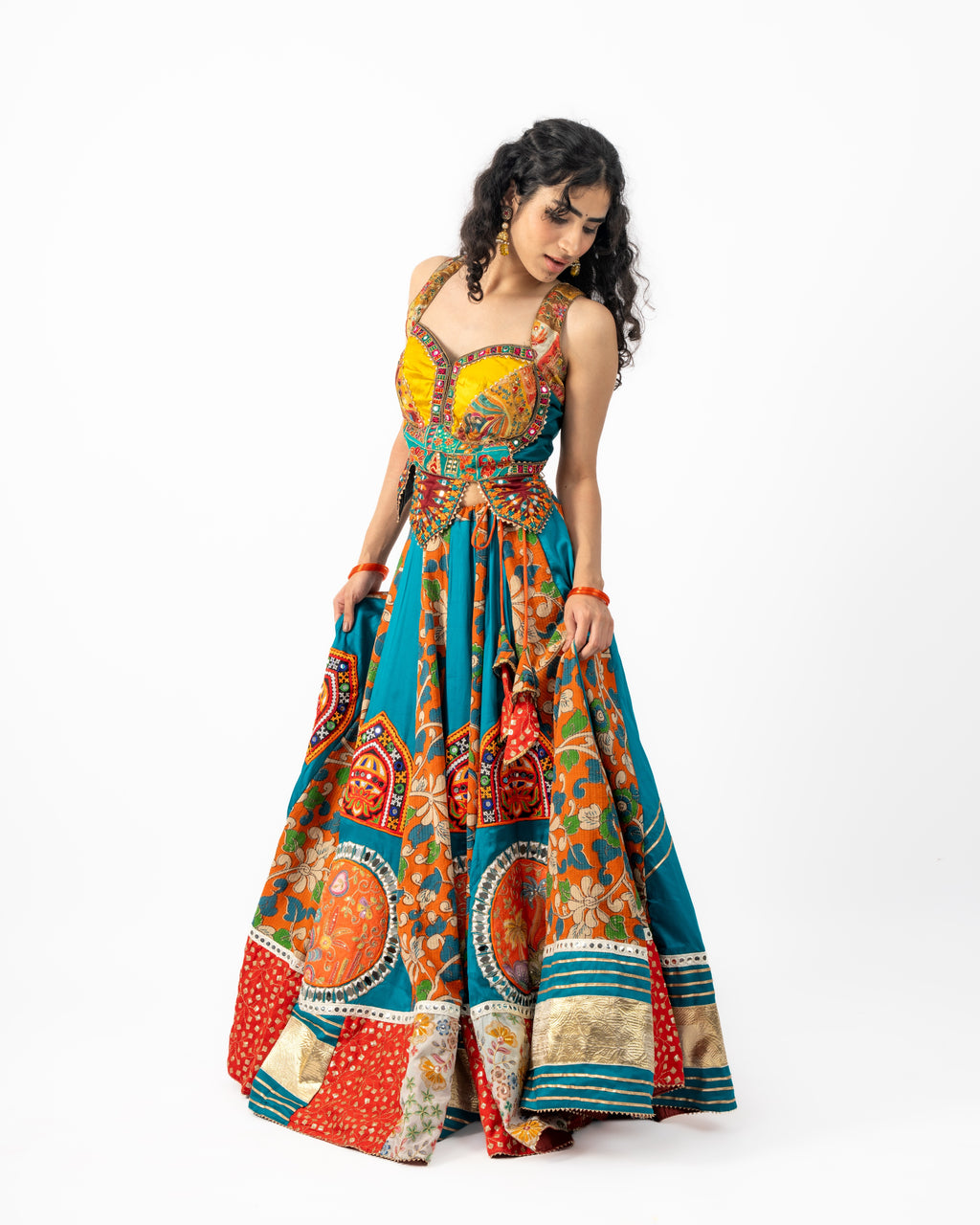 Raas Firozi Rang