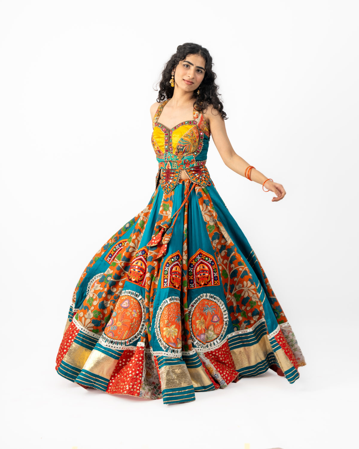 Raas Firozi Rang